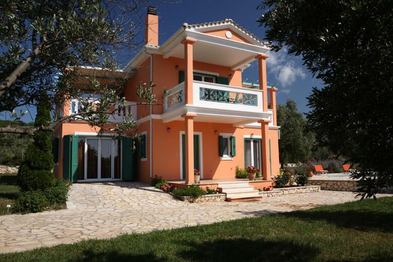 Pantheon & Danae Luxury Villas