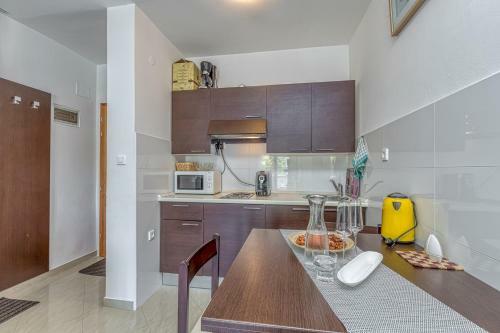 Hostal Apartments Noel Funtana