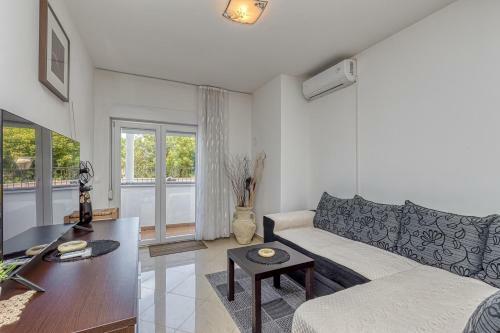 Hostal Apartments Noel Funtana