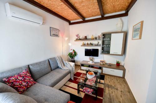 Country House Oasis