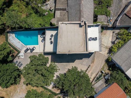 Modern Holiday Home In Grizane With Private Pool