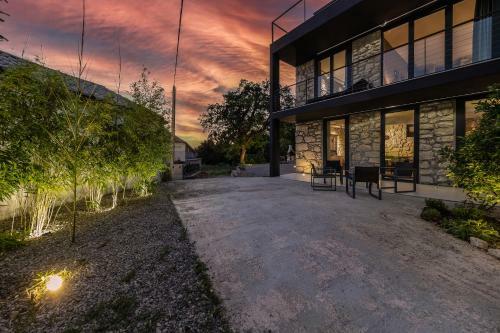 Villa Arija