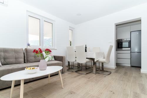 Bokarica Apartments