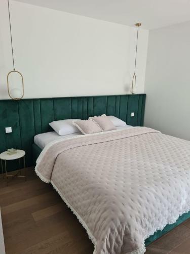 Novouredjeni Apartman U Imotskom
