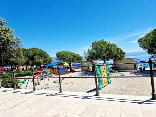 Ciro Apartment With Free Parking