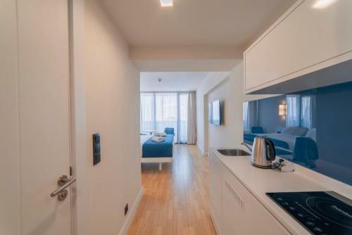 Batumi Colored Pebbles Beach & Sea View Aparthotel