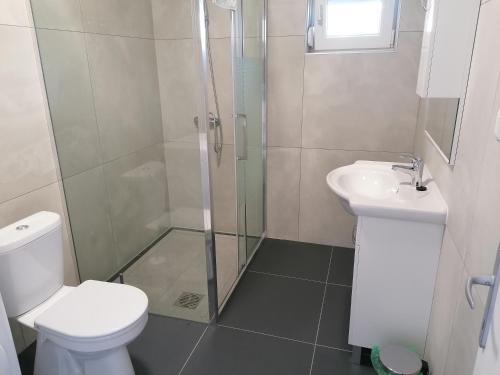 Apartamento Lovely 3 Bedroom Vacation Home With Pool