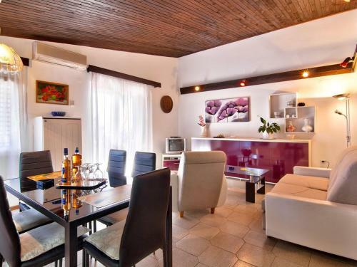 Apartments Ana 418