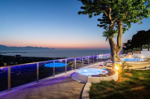 Villa Vista Mare Con Piscina Riscaldata A Trappeto