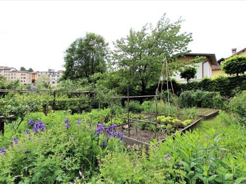 Scenic Holiday Home In Belluno With Shared Garden