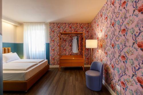 Casa Flores Apartments