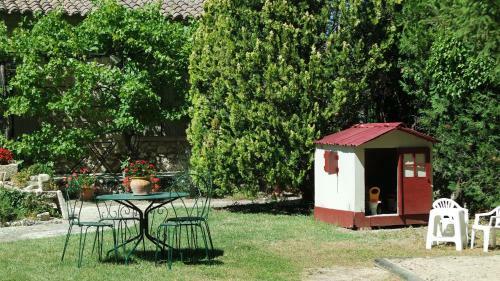 Bed & Breakfast Mas Grimaud - Chambres D'h�tes Familiales