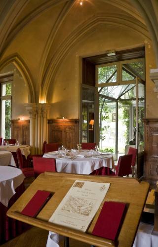 Hotel Abbaye Des Vaux De Cernay