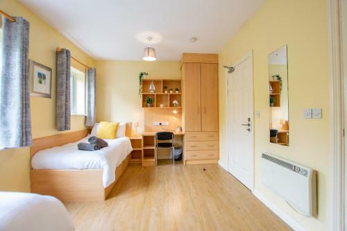The Duplex At Gort Na Coiribe, By Shortstays
