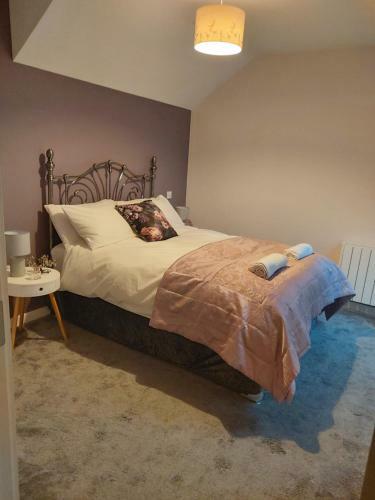 Modern, Detached House,close To Races & City Centre