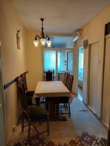 2 Bedroom Apartment Close To The Exit Festival