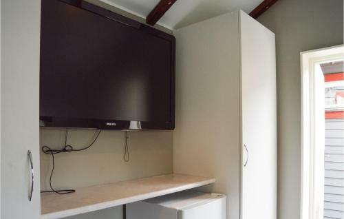 Nice Home In Stavsn�s With 1 Bedrooms