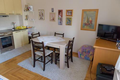 Mm Apartment