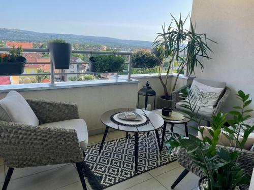 Apartamento Lux Stan Maki