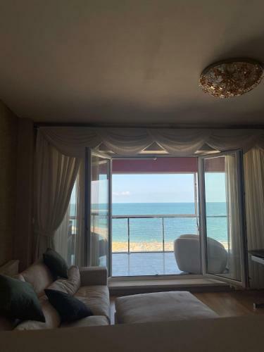 Blue Marina Sea View Apart