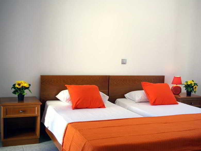 Hostal Monolithos Village