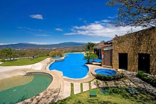 Apartamento Completamente Amoblado En Avalon Country Club