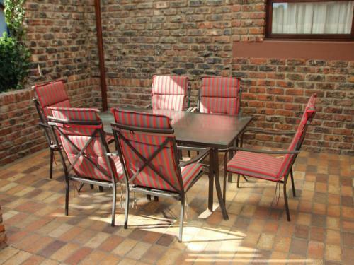 Hostal Cosy-corner Guest House, George
