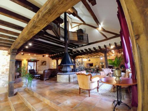 Hotel Domaine De Vareilles