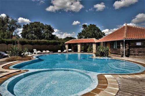Hotel Domaine De Vareilles