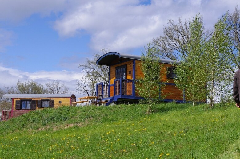 Les Roulottes Et Cabanes Du Livradois