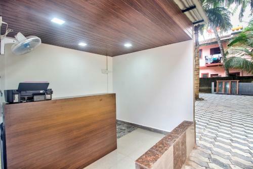 Hotel Renuka Holiday Inn