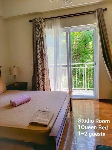Apartamentos Ania Suite Room