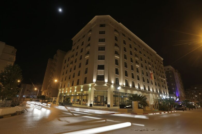 Le Corail Suites Hotel