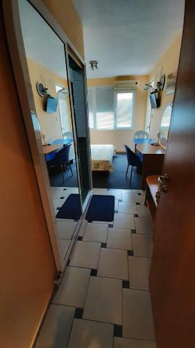 Fresh Hotel