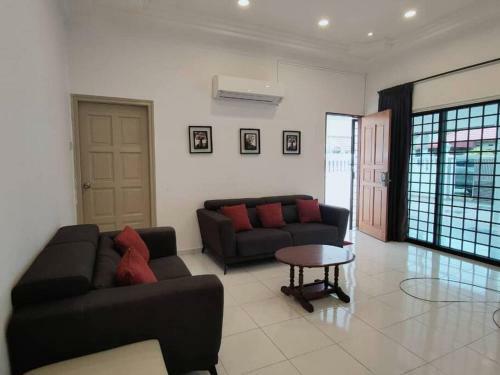 Villa Malacca Town Tranquerah Cluster Home #404a