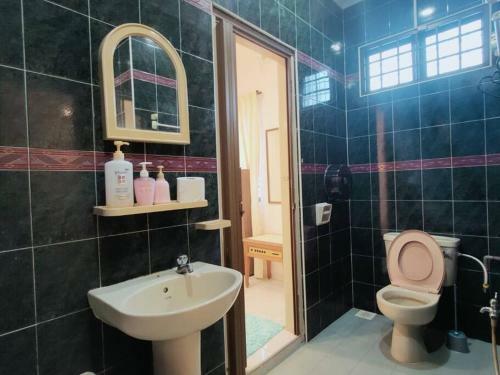 Villa Malacca Town Tranquerah Cluster Home #404a