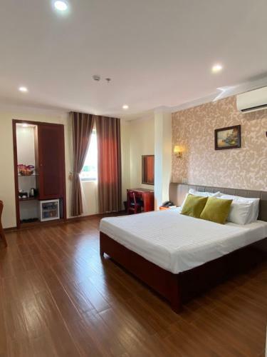 Le Center Hotel