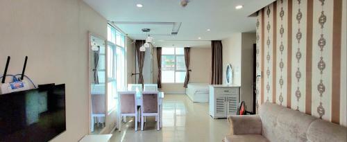 Nha Trang Ocean & City View Apartment