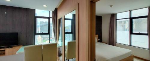 Nha Trang Ocean & City View Apartment