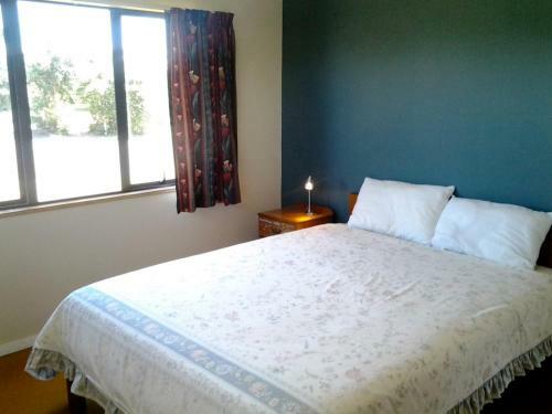 The Sands - Matarangi Holiday House