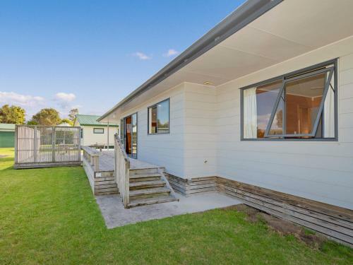 Matarangi Escape - Matarangi Holiday Home