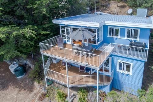 Bayview Beauty - Charteris Bay Holiday Home