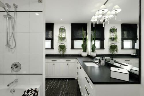 Gorgeous 4brd House Conveniently Located In Nanaimo