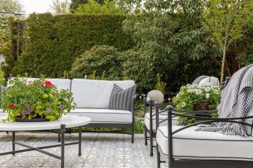 Gorgeous 4brd House Conveniently Located In Nanaimo