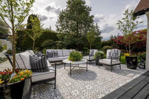 Gorgeous 4brd House Conveniently Located In Nanaimo