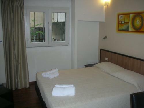 Hostal Lewisrooms Affittacamere