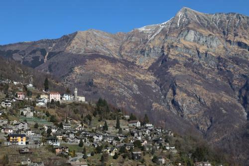 Apartamento Casa Bruja Tradizionale Rustico Ticinese
