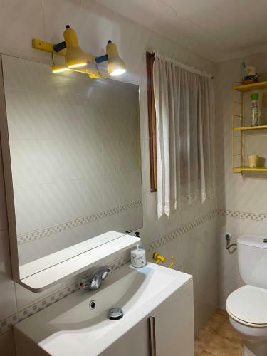 Adosado Con Piscina Y Tenis