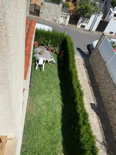 Adosado Con Piscina Y Tenis