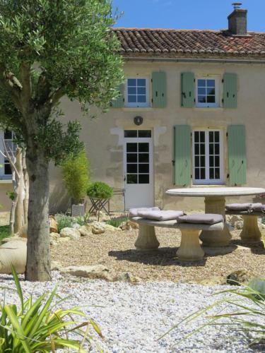 Hostal Les Vieilles Pierres